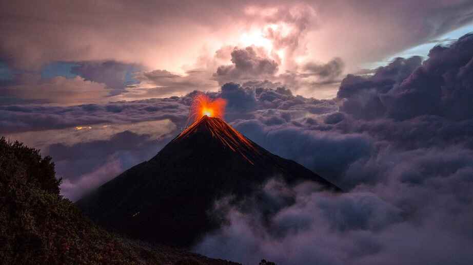 Tour de Camping Volcán Acatenango desde Antigua (49 USD)