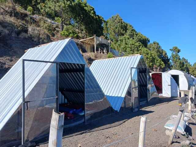 Tour Volcán Acatenango en Carro 4x4 Todo Incluido